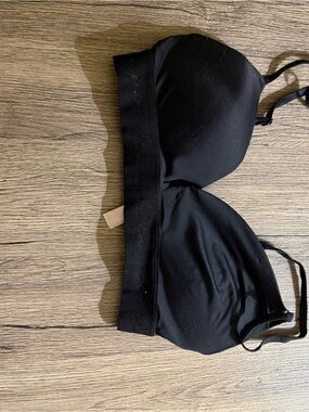 Victoria's Secret Black Smooth T-Shirt Bra